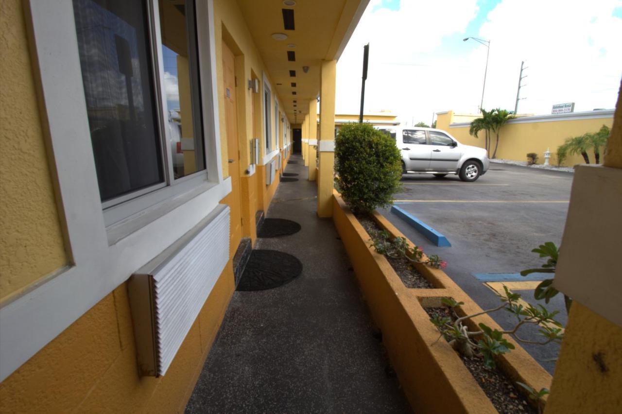 Belvedere Inn Miramar Bagian luar foto